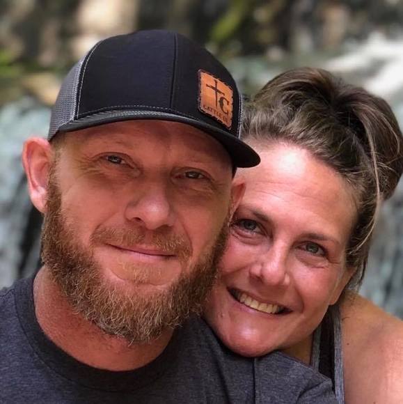 Meet your Posher, Joey-lawana - Picture 1 of 1